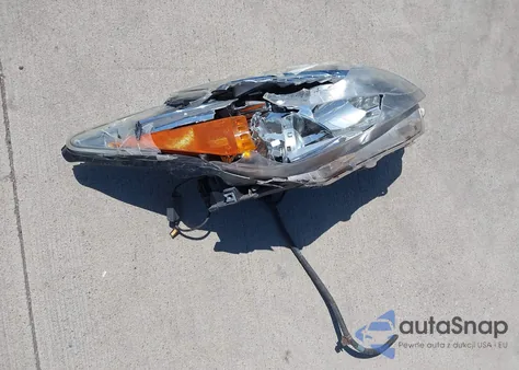 2011 Toyota Prius Two z USA, uszkodzony, nr VIN JTDKN3DU1B1468812